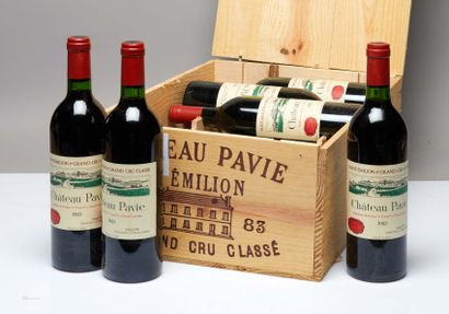 null 12 bouteilles Château Pavie 1983 1er GCC A Saint-Emilion CB