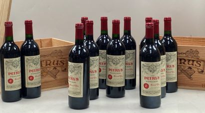 12 bouteilles Petrus 1989 cru exceptionnel...