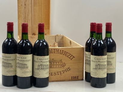 12 bouteilles Château Haut-Marbuzet 1983...