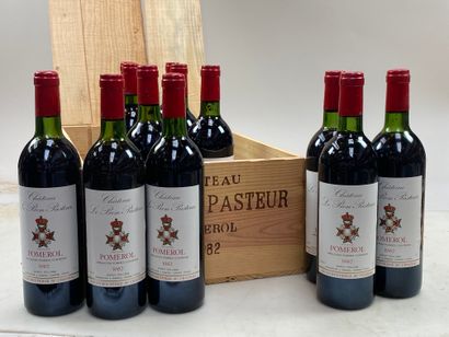 12 bouteilles Château Le Bon Pasteur 1982...