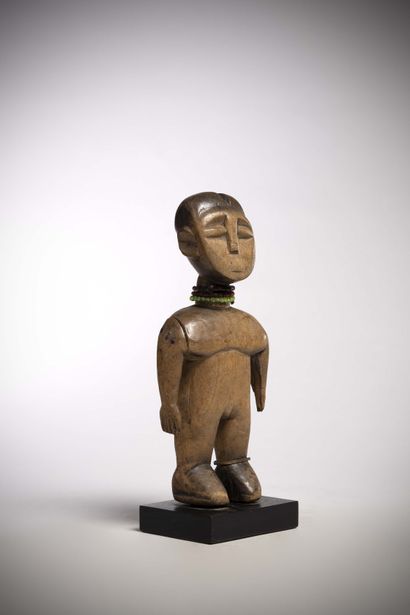 Ewe Togo 
Statuette de jumeau « Venavi »...