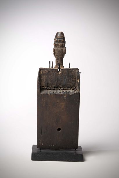 null Luba/ Tabwa Congo DRC 
Lamellophone surmounted by a human head, possibly brought...