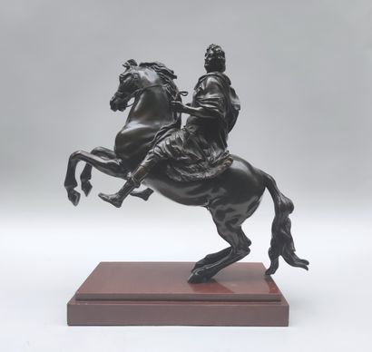 null Guillielmus DE GROF (1680-1742) d' après
Statue présumée de Louis XIV à cheval
Epreuve...