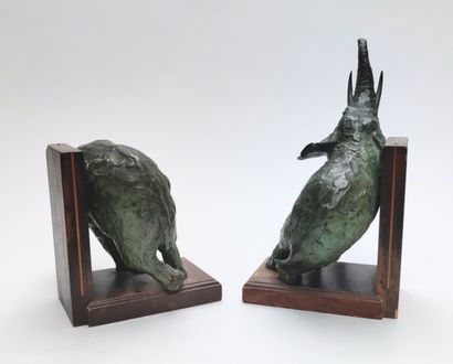 null Ary Jean BITTER (1883-1973)1300
Pair of Bookends with Elephants 
Two bronze...