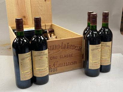 12 bouteilles Château Balestard La Tonnelle...