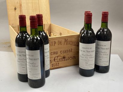 null 12 bouteilles Château Cap de Mourlin 1982 GCC Saint-Emilion CB (BG/NTLB)