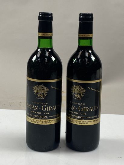 2 bouteilles Château Certan-Giraud 1975 Pomerol...