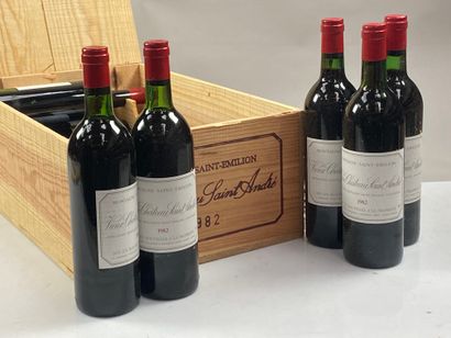 null 12 bouteilles Vieux Château Saint-André 1982 Montagne Saint-Emilion CB (BG)