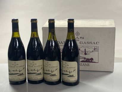 null 12 bouteilles Mas de Daumas Gassac Cité d'Aniane 1988 Guibert de La Vaissière...