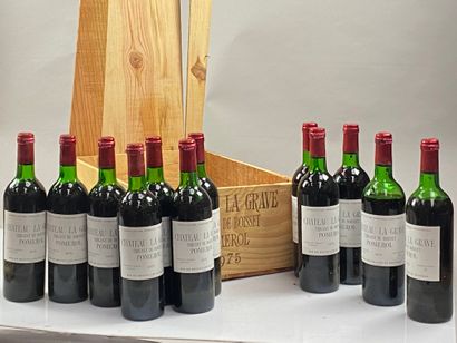12 bouteilles Château La Grave 1975 Pomerol...