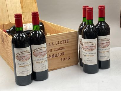 12 bottles Château La Clotte 1985 GCC Saint-Emilion...