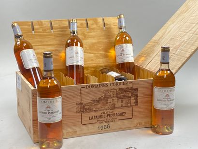 null 12 bouteilles Château Lafaurie-Peyraguey 1986 1er GCC Sauternes CB
