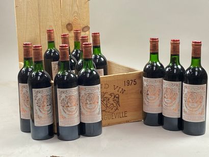 null 12 bouteilles Château Pichon Baron 1975 2ème GCC Pauillac CB (NLB, 6 DEB EP...