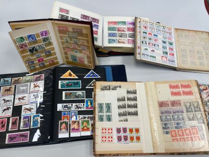 Very large lot of stamps
(As is)
