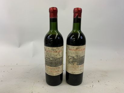 2 bouteilles CHÂTEAU DU GLANA 1957 Saint...