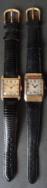 null Two mixed WRACEWATCHES, the cases in yellow gold 750 °/°° of square and rectangular...