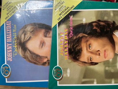 JOHNNY HALLYDAY
Lot of records, some in blister...