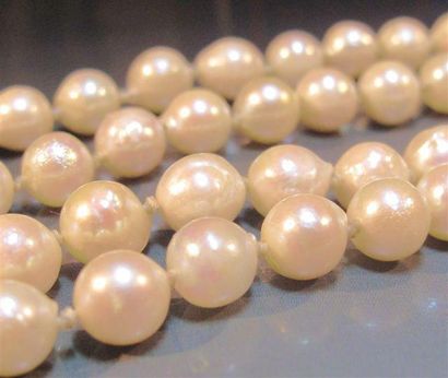 Sautoir de perles de culture baroques diamètre...