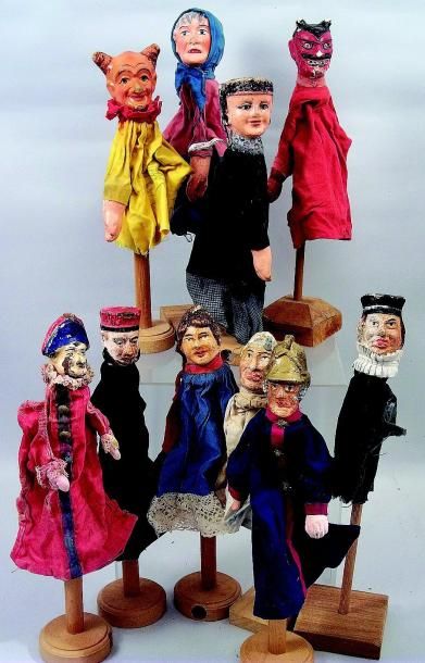 null Ensemble de 10 marionnettes à main pour castelets avec têtes en composition...