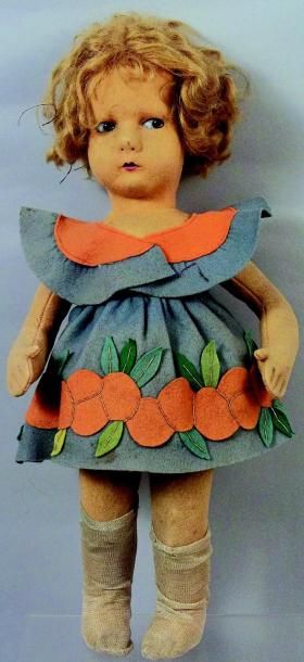  Poupée en feutrine de fabrication italienne de marque ALMA, imitation de la poupée...