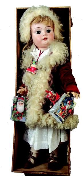 null «Petite fille de Noël» Bébé de fabrication indéterminée avec tête en biscuit...
