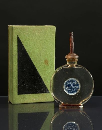 Burmann «Rosabella» - (années 1920) Rarissime flacon en verre incolore pressé moulé...