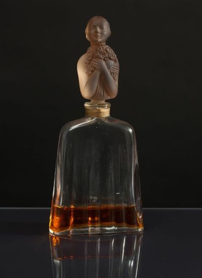 Godet «Pour l'Amour» - (années 1920) Rarissime flacon en cristal incolore et dépoli...