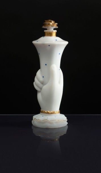Elizabeth Arden «It's You» - (1939) Luxueux flacon en biscuit de cristal blanc pressé...