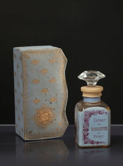 Roger & Gallet «Extrait de Violette de Parme» - (années 1910) Présenté dans son coffret...