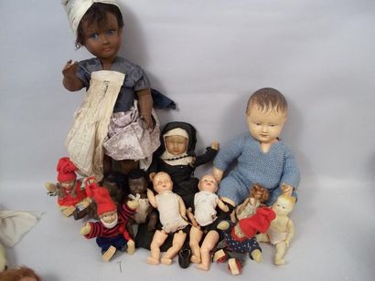 null Lot de 12 poupées diverses en celluloîd, rhodoïd, etc