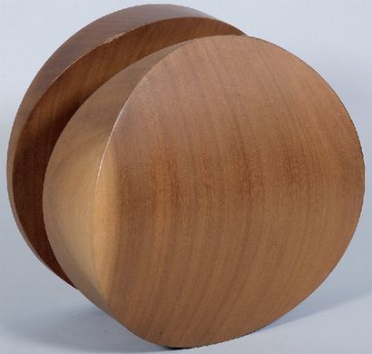 Martha PAN (1923) "Cylindre en 2", circa 1975 Sculpture en bois, en deux éléments,...