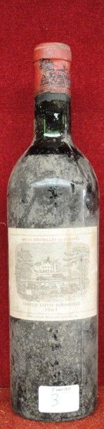 null CHT LAFITE ROTHSCHILD (ntlb, étiq sales)
1 bout 1965