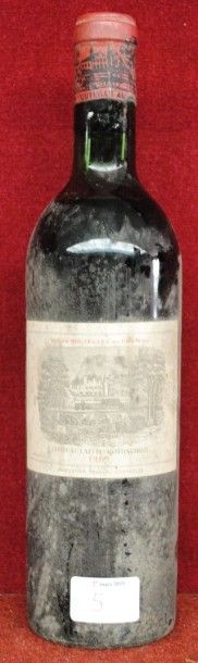 null CHT LAFITE ROTHSCHILD (petit demi ep)
1 bout 1965
