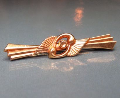 null Broche or jaune 750°/0 (tête d 'aigle) 1.60 g
