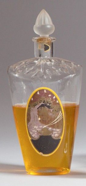 Godet Sous Bois - (années 1920) Important flacon en verre incolore pressé moulé de...