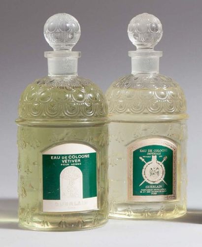 Guerlain - (année 1980 - Mexique) 2 Rares flacons modèle «Abeilles blanches» en verre...