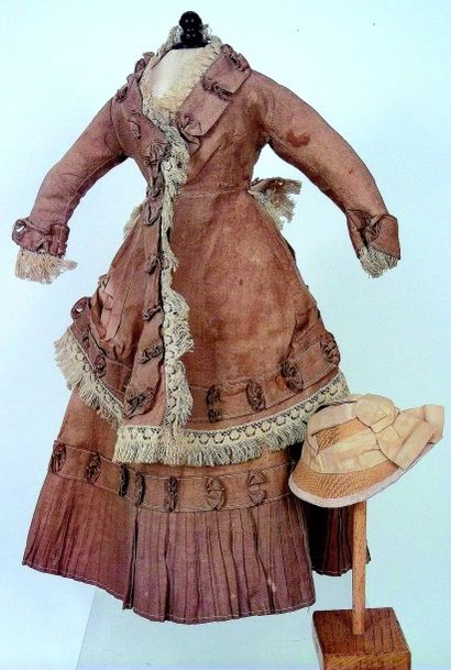null Beau costume deux pièces ancien pour poupée parisienne en lainage de couleur...