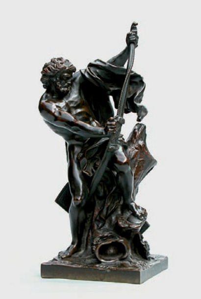 ECOLE FRANCAISE Hercule bandant son arc. Épreuve en bronze, fonte d'édition multiple...
