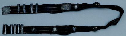 Fine ceinture caucasienne. Vers 1900 Garnitures...