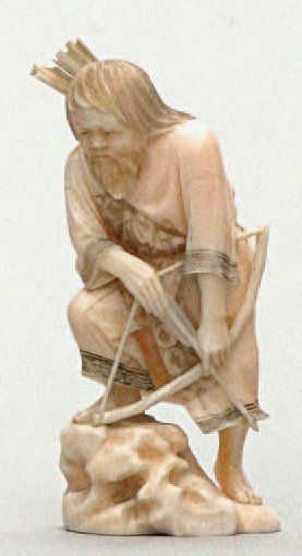 null OKIMONO en ivoire représentant un archer. Signé Mitsumasa. Japon, fin du XIXe...