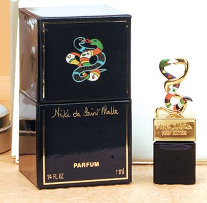 Niki de Saint Phalle (1983) Présenté dans son coffret cubique en carton gainé de...