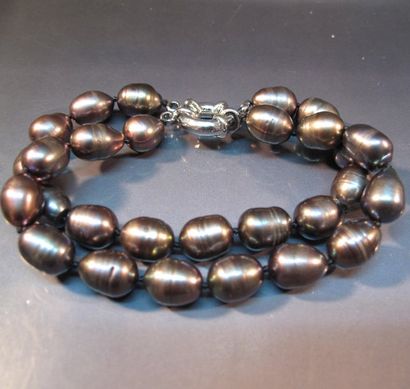 null Bracelet deux rangs de perles de culture baroques grises teintées