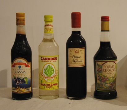null 4 bout 1 SIROP CANADOU, 1 CASSIS AIGUEBELLE, 1 CREME CASSIS DIJON, 1 CREME ...