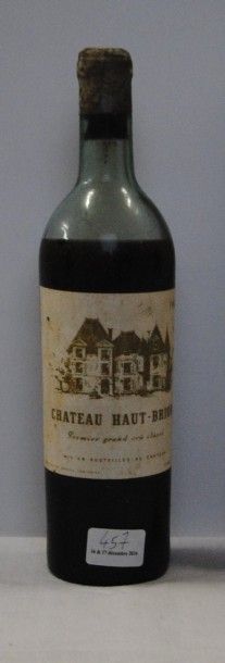 null 1 bout CHT HAUT BRION 1944 (BASSE, vin cassé)