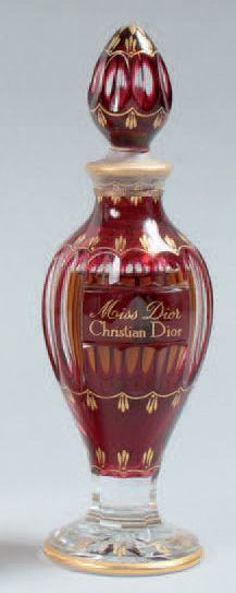 null Christian Dior - "Miss Dior" - (1947)

Luxueux flacon amphore sur piedouche...