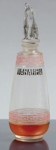 null Violet - "Tanagra" - (années 1920)

Rare flacon en verre incolore pressé moulé...