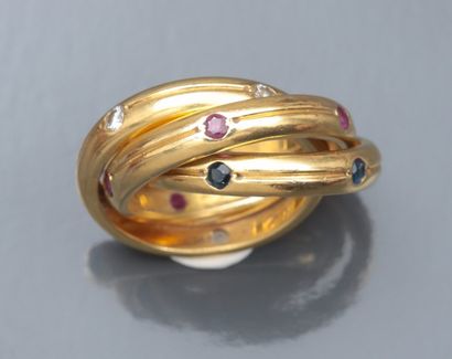CARTIER Alliance trois anneaux en or jaune 750°/00 (tête d'aigle) sertie de diamants...