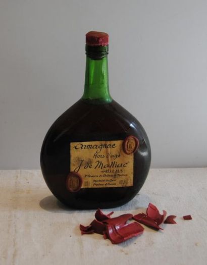 null 1 flac ARMAGNAC HORS D'AGE J DE MALLIAC (TRES LEG BAS, cire cassée pendant le...