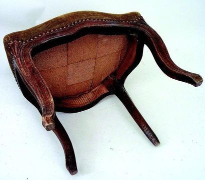 null Belle chaise d'enfant ancienne en bois ciré avec dossier et assise en velours...