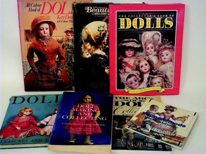 null Ensemble d'ouvrages de documentation sur les poupées et jouets anciens, comprenant:...